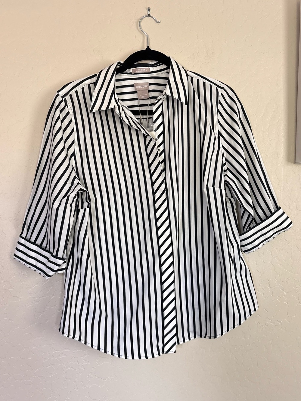 Chico's No Iron Stain Shield Cotton Black White Striped Easy Shirt NWT M - Picture 2 of 6